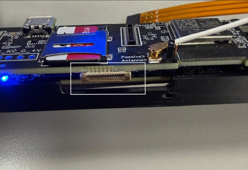 Magpie MiniACB board with the sensor flex-cable connector highlighted